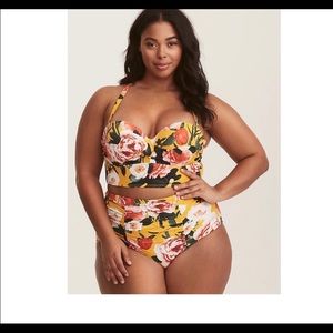TORRID FLORAL TWIST BIKINI SWIMSUIT